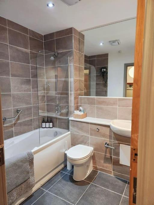 Apartment In Nottingham City Centre Экстерьер фото